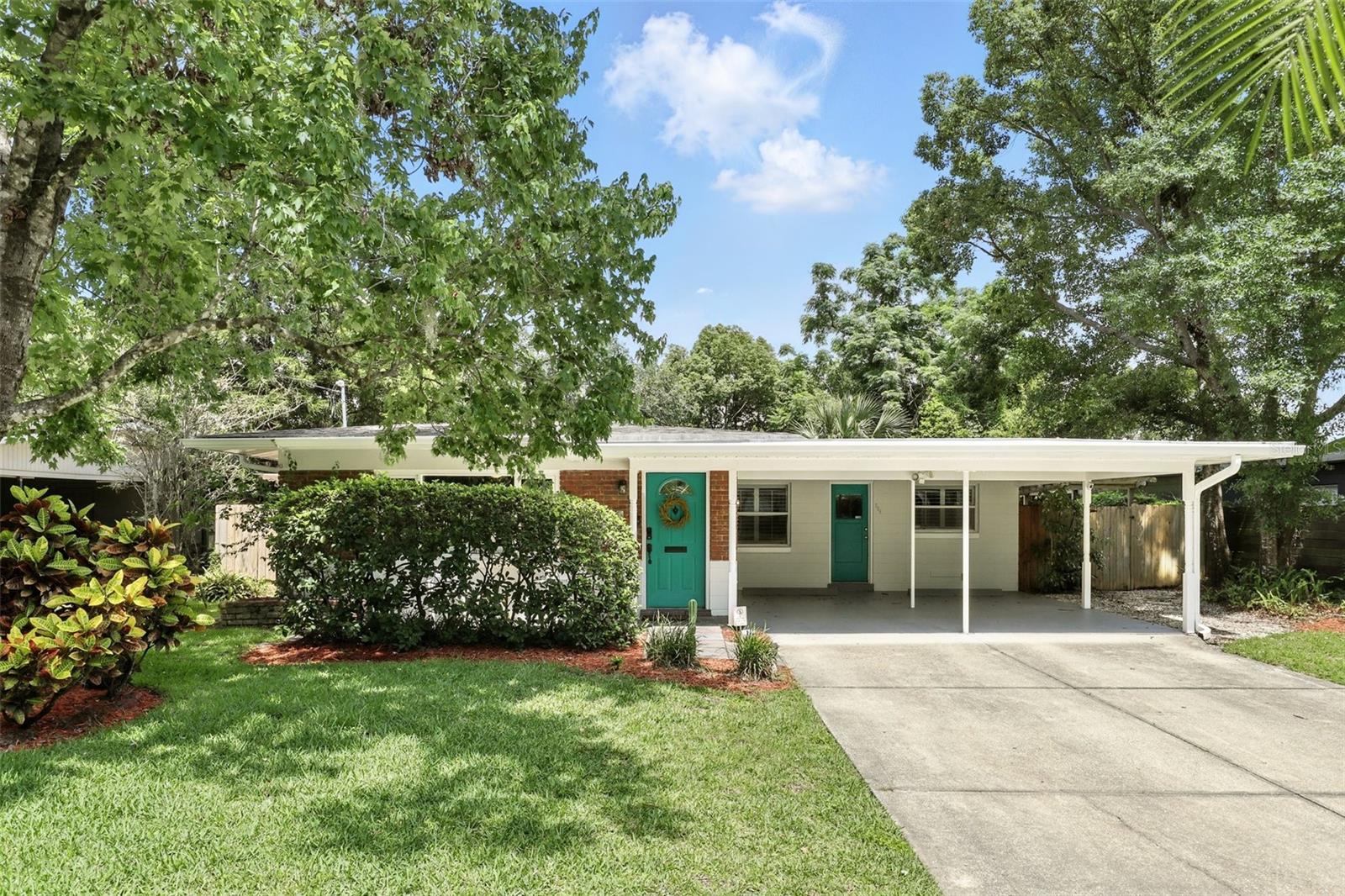 Image 2 of 33 For 509 Altaloma Avenue