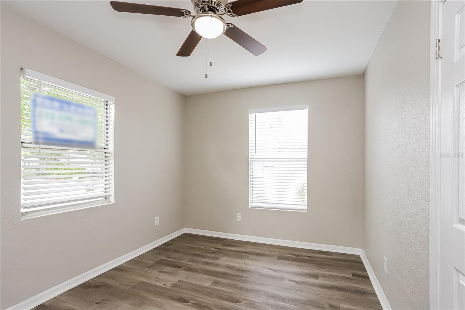 Image 11 of 16 For 1480 Park Street