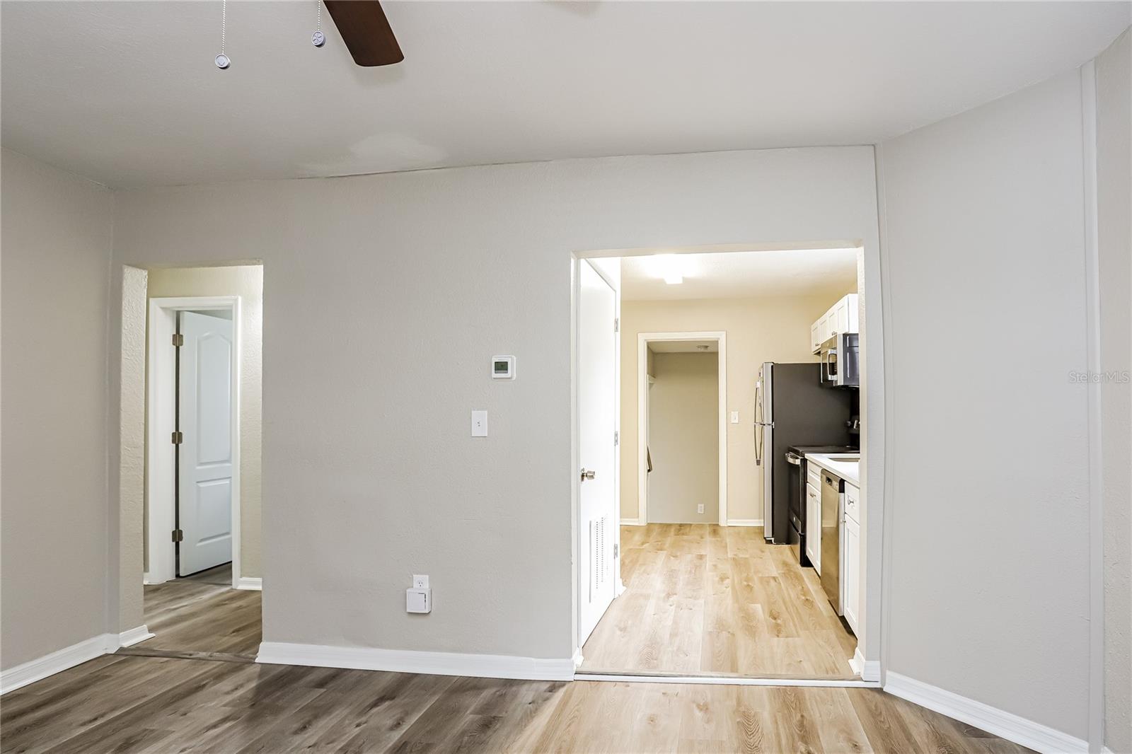 Image 3 of 16 For 1480 Park Street