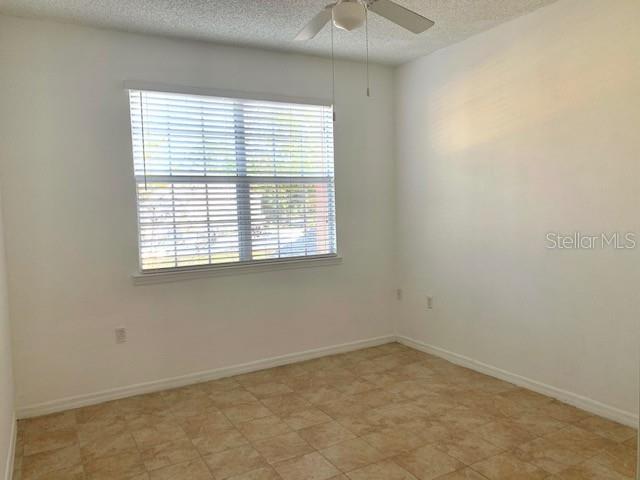 Image 7 of 11 For 10873 Windsor Walk Drive 4202