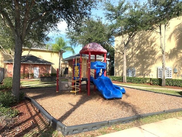 Image 9 of 11 For 10873 Windsor Walk Drive 4202