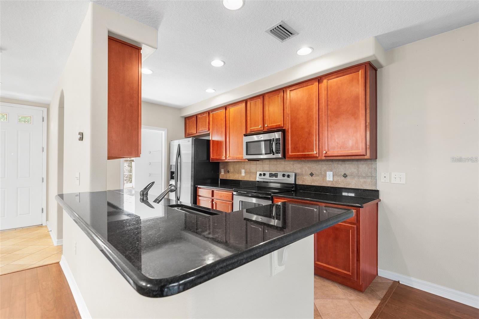 Image 6 of 17 For 7325 Saint Patrick Street