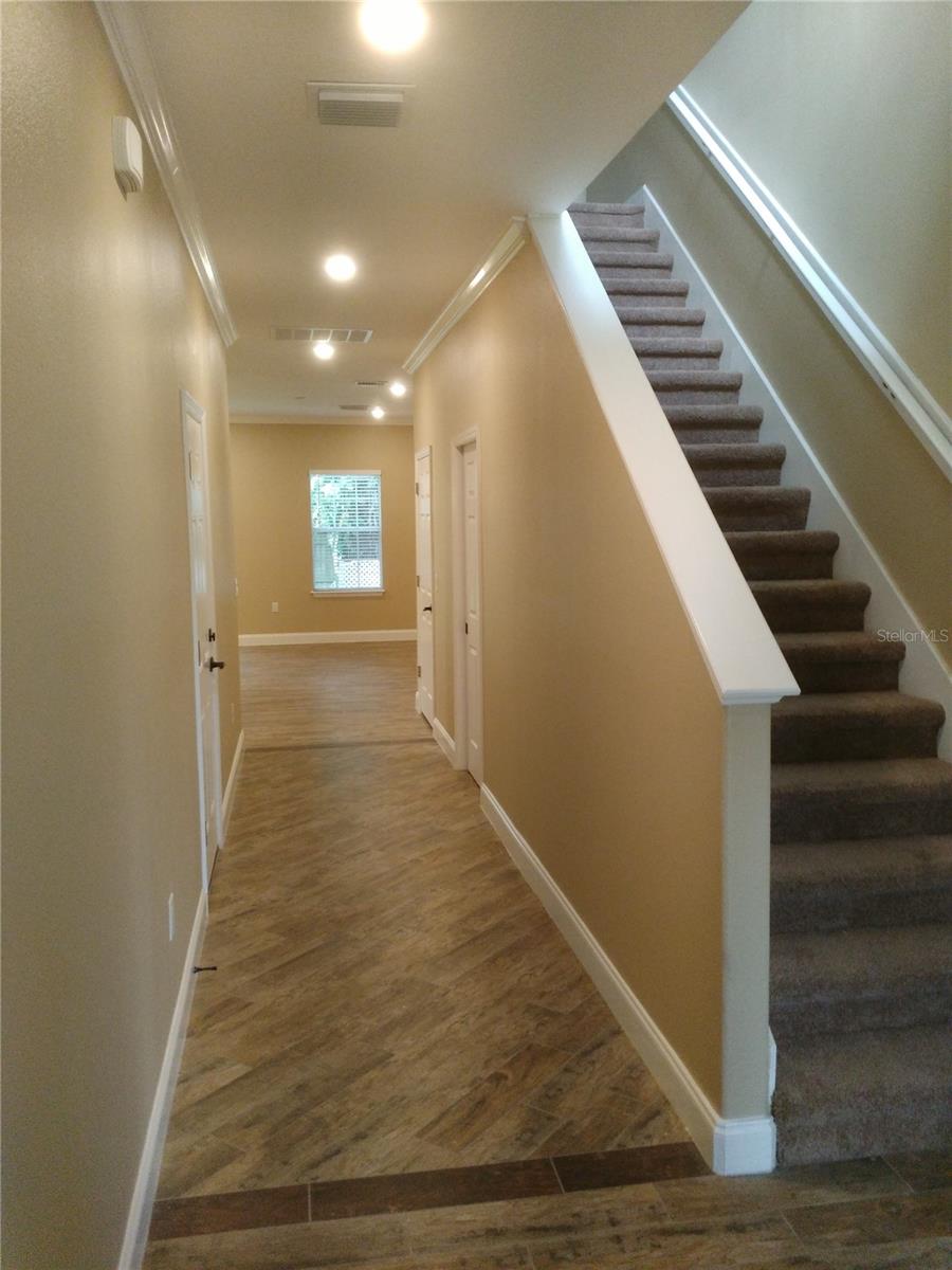 Image 5 of 40 For 22 Princeton Street