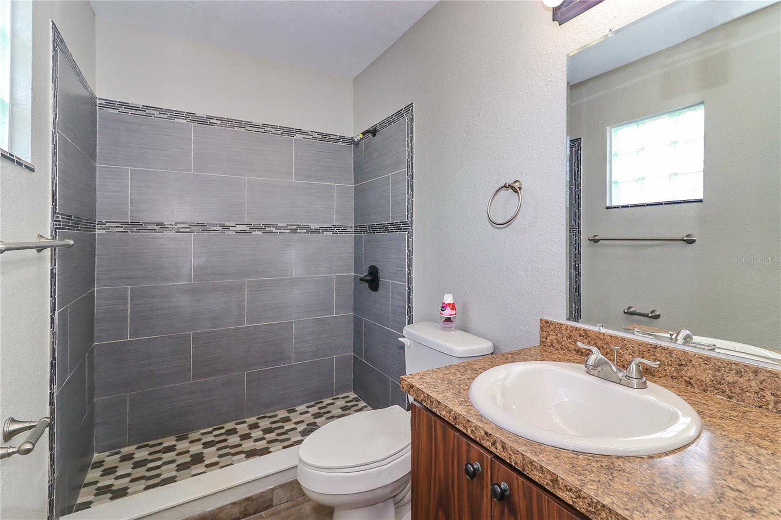 Image 10 of 16 For 4835 Toni Avenue