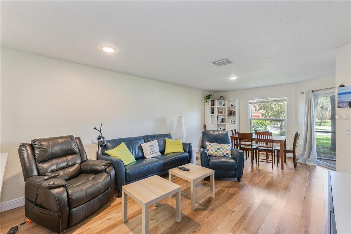 Image 10 of 31 For 7856 Sugar Bend Drive 7856