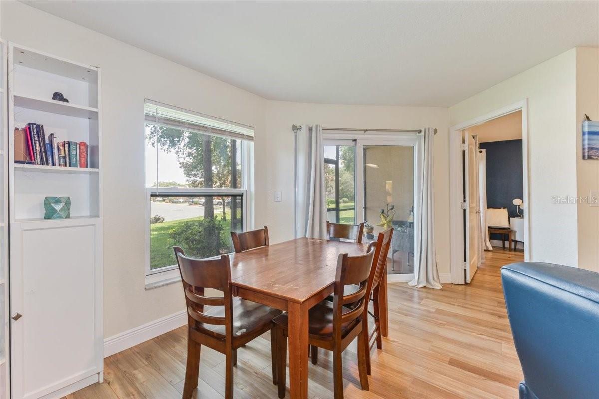 Image 15 of 31 For 7856 Sugar Bend Drive 7856