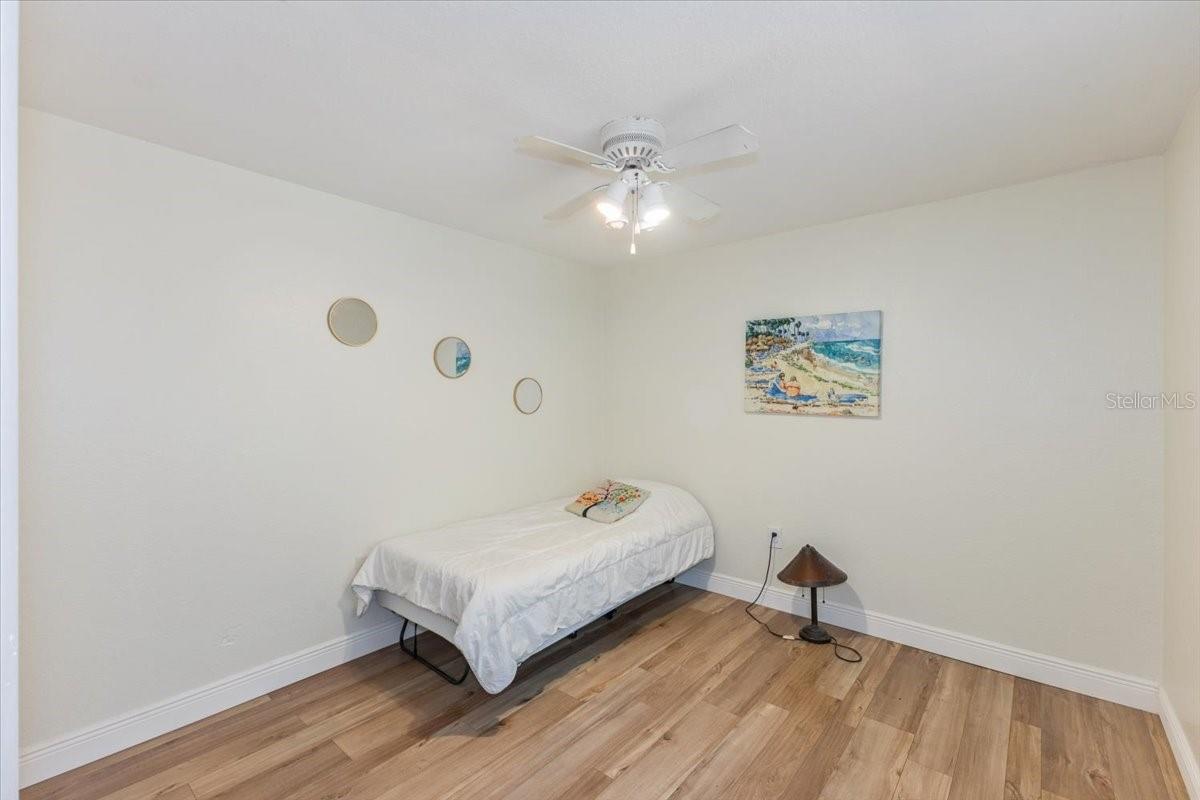 Image 22 of 31 For 7856 Sugar Bend Drive 7856