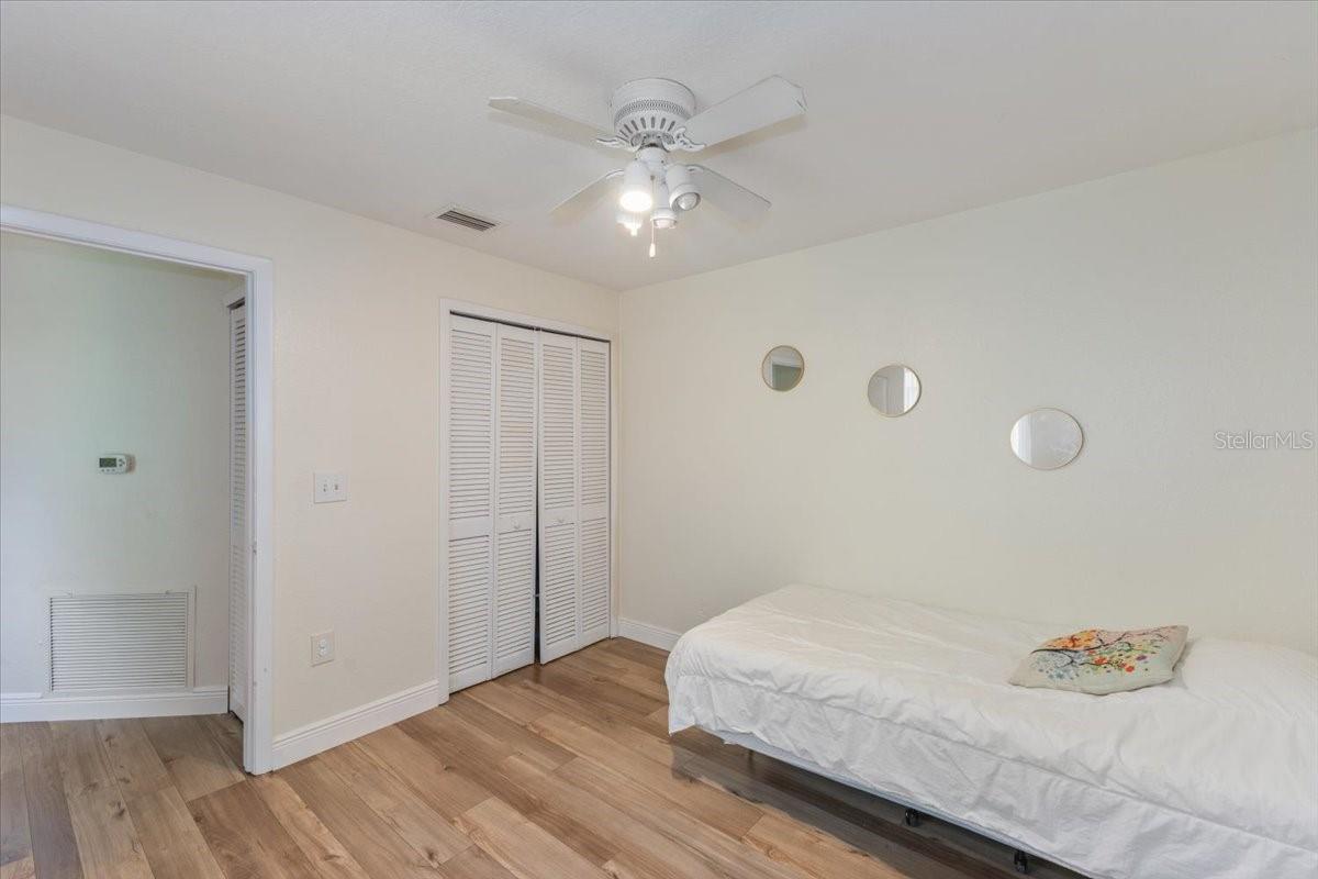 Image 23 of 31 For 7856 Sugar Bend Drive 7856