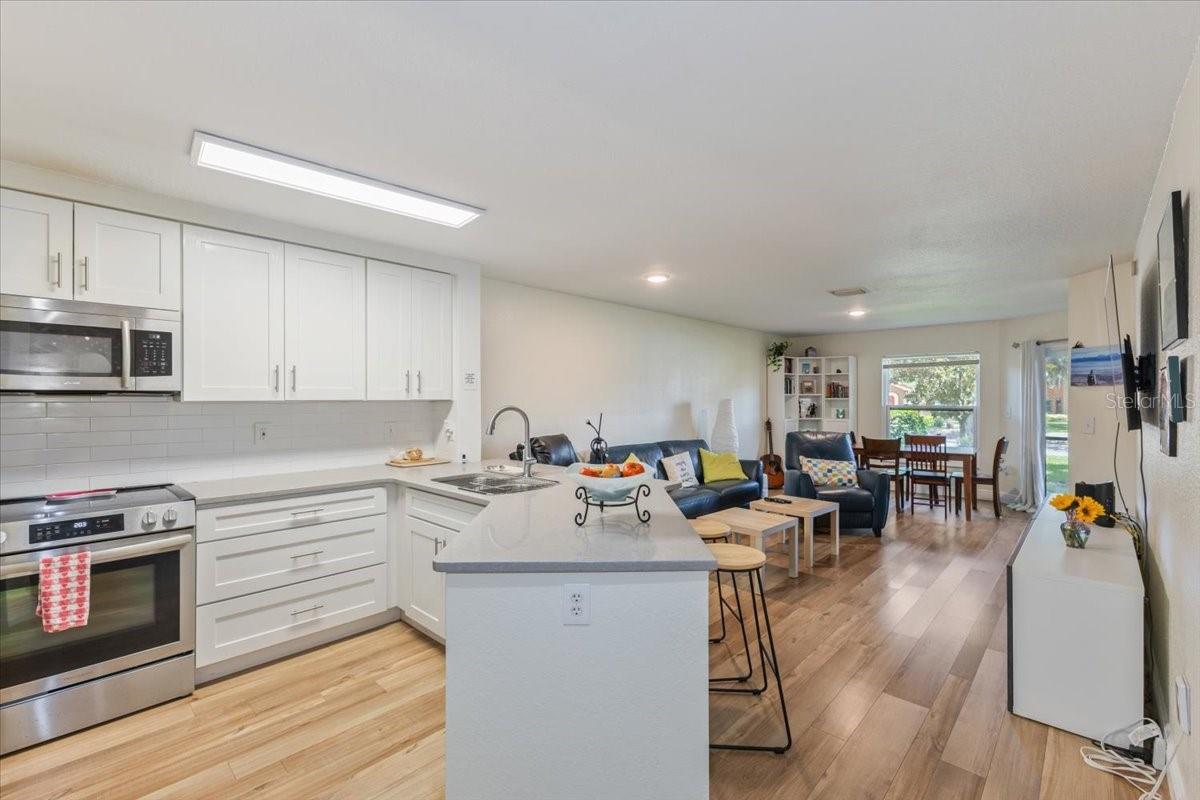 Image 8 of 31 For 7856 Sugar Bend Drive 7856