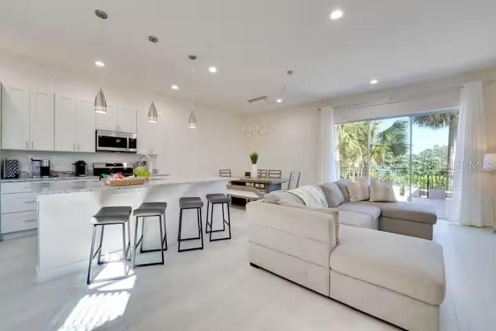 Image 17 of 34 For 7583 Sunny Dreams Lane