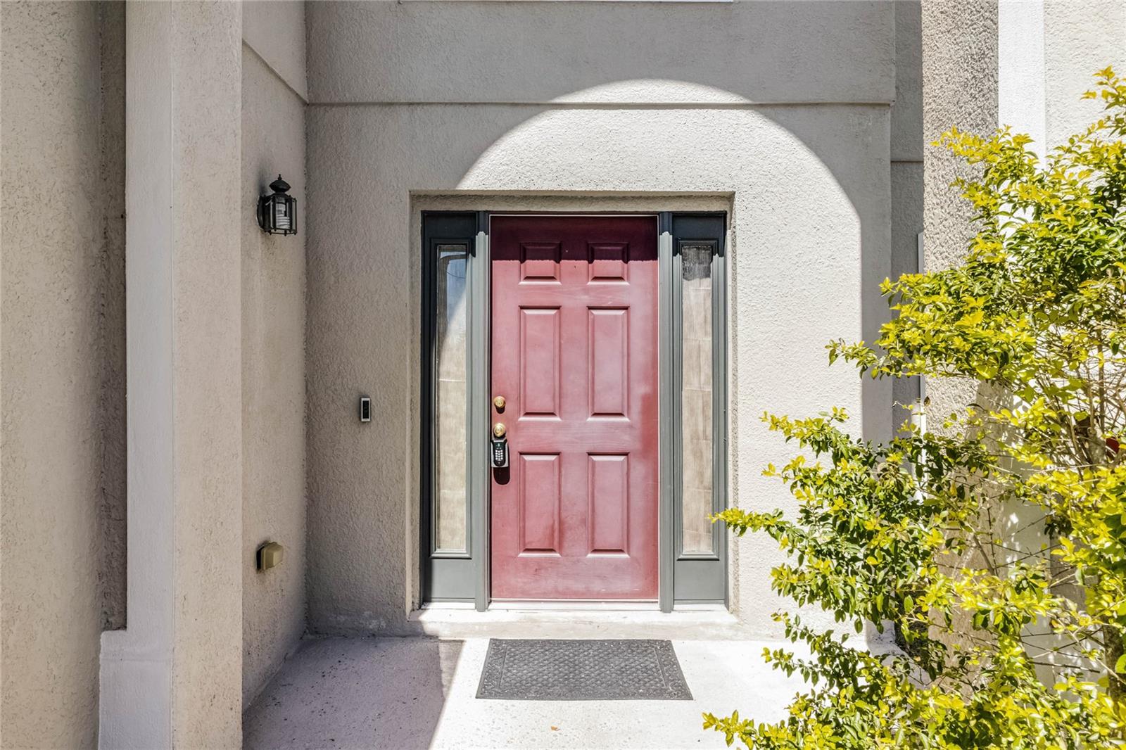 Image 2 of 41 For 1907 Lakeview Way