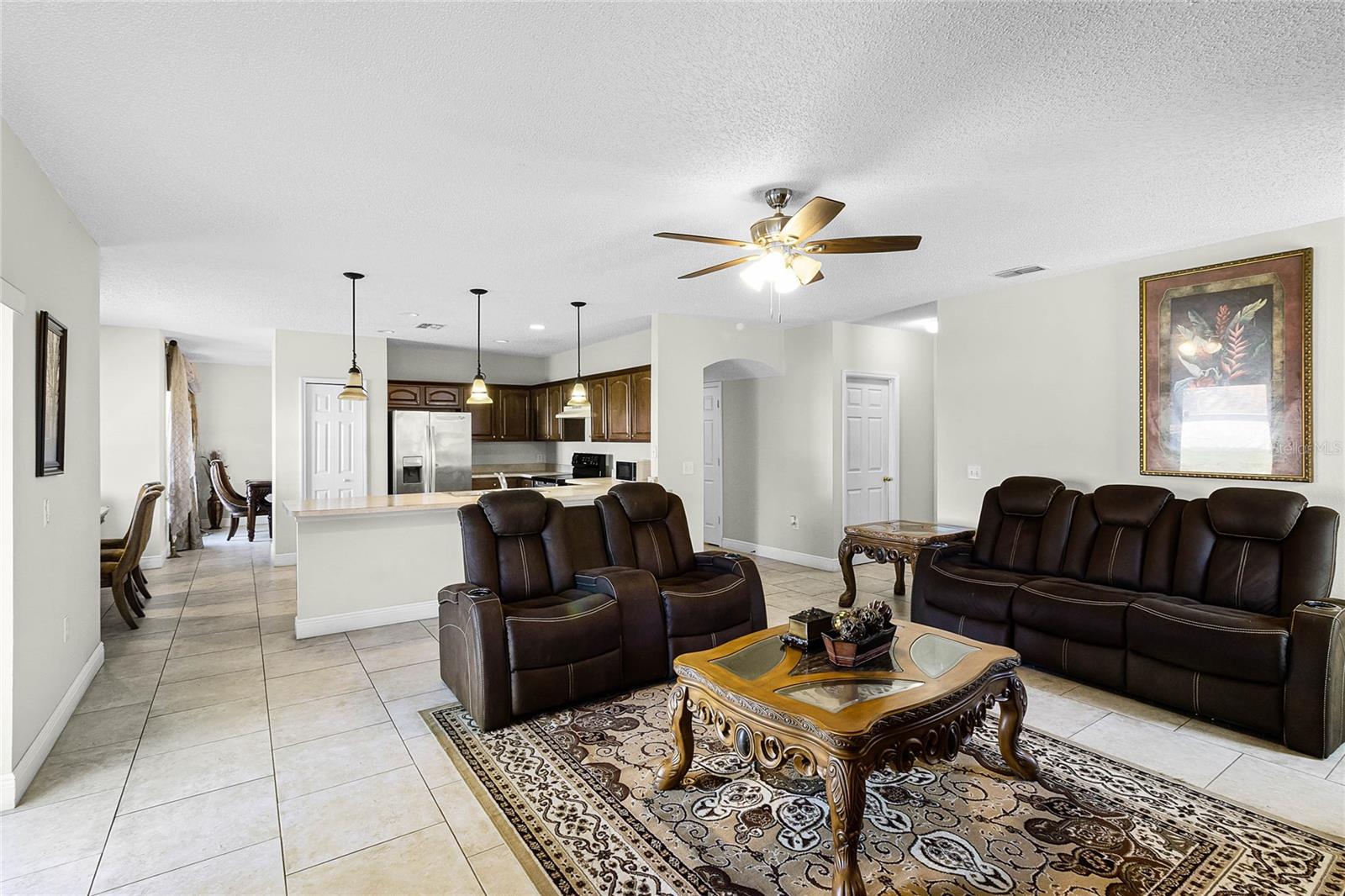Image 20 of 41 For 1907 Lakeview Way
