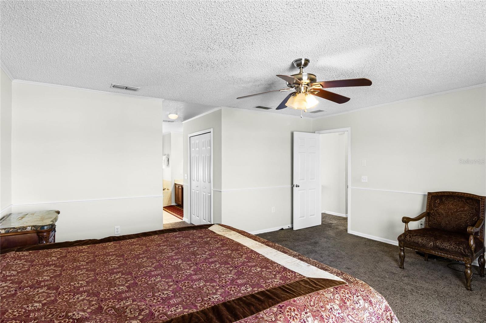 Image 29 of 41 For 1907 Lakeview Way