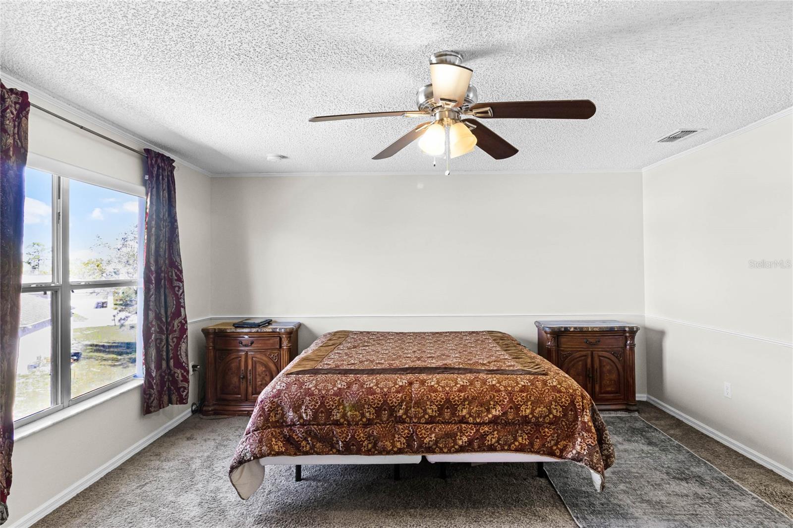 Image 31 of 41 For 1907 Lakeview Way