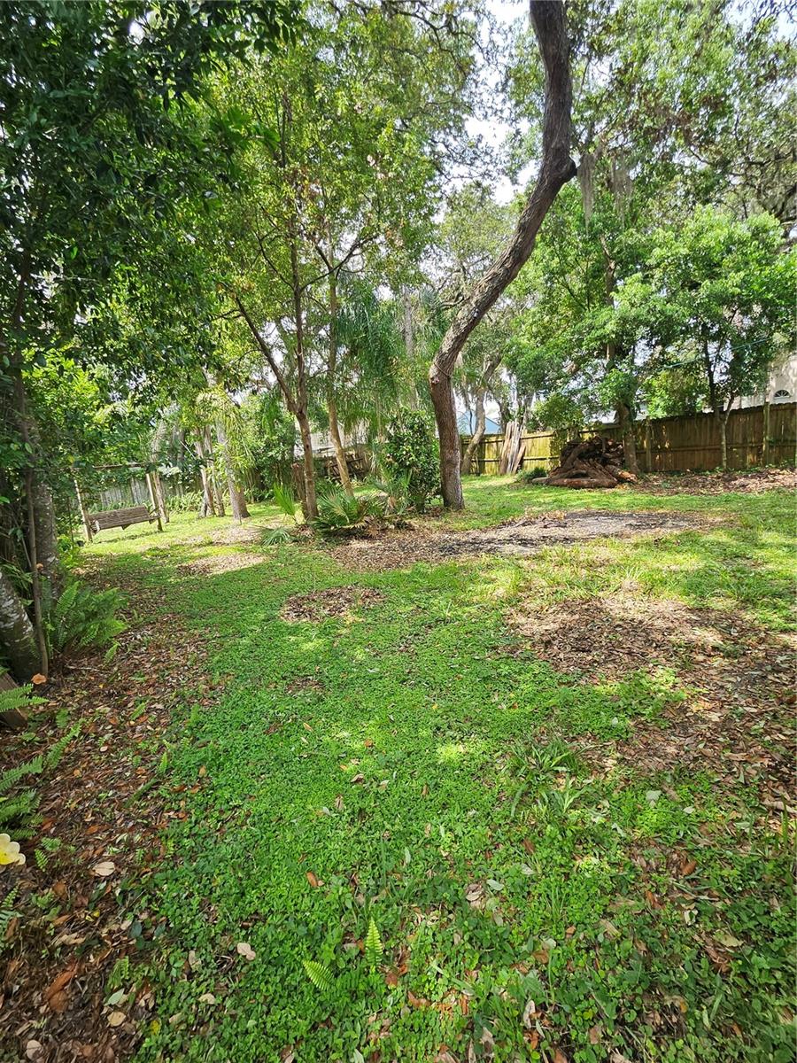 Image 21 of 22 For 1524 Crawford Drive