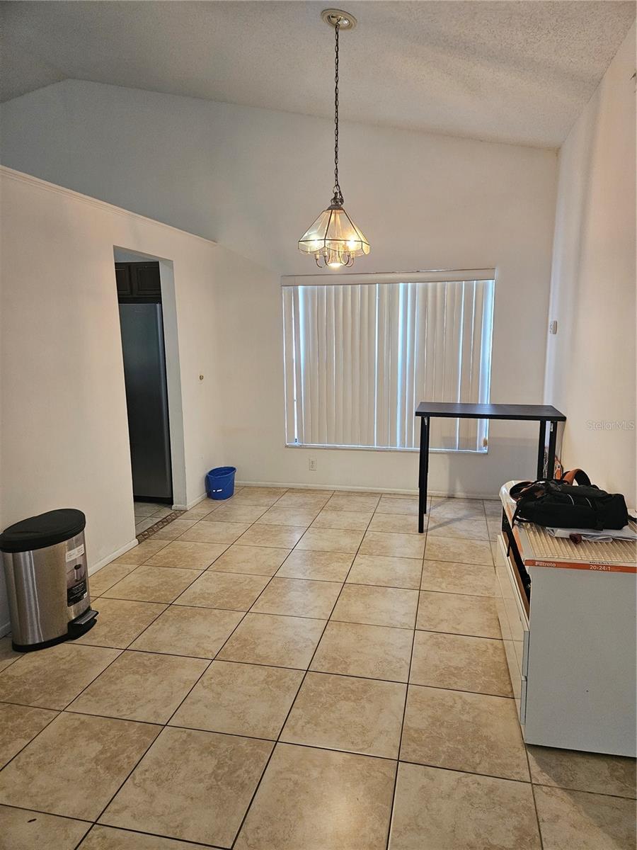 Image 6 of 22 For 1524 Crawford Drive