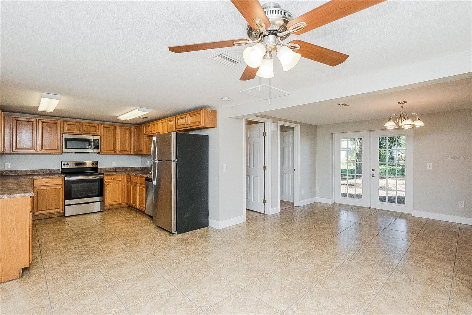Image 3 of 17 For 1405 Lake Shipp Drive Sw