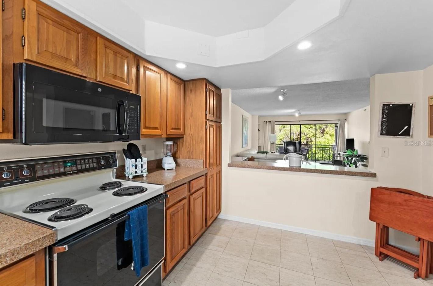 Image 13 of 30 For 1162 Carmel Circle  440