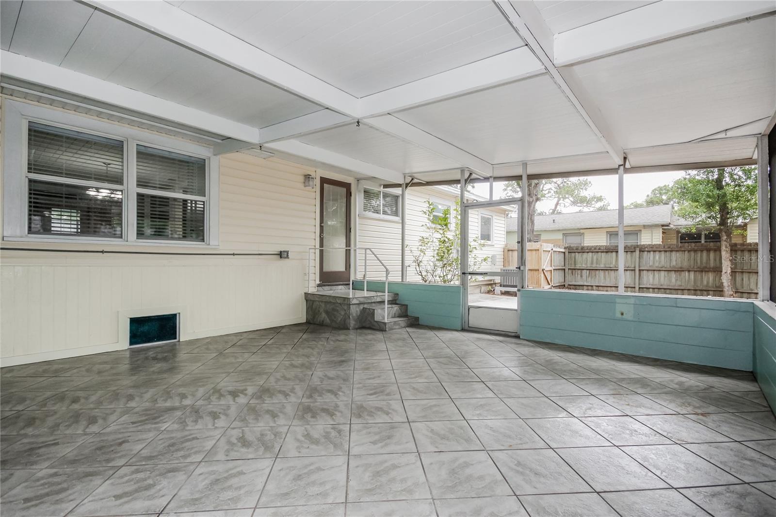 Image 7 of 16 For 7312 6th Avenue N