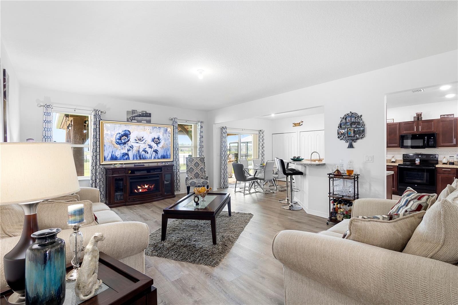 Image 22 of 37 For 2254 Canyon Breeze Avenue