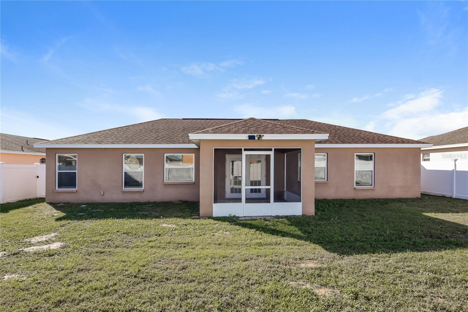 Image 15 of 16 For 2226 Bluebird Avenue