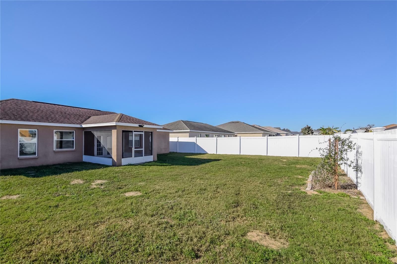 Image 16 of 16 For 2226 Bluebird Avenue