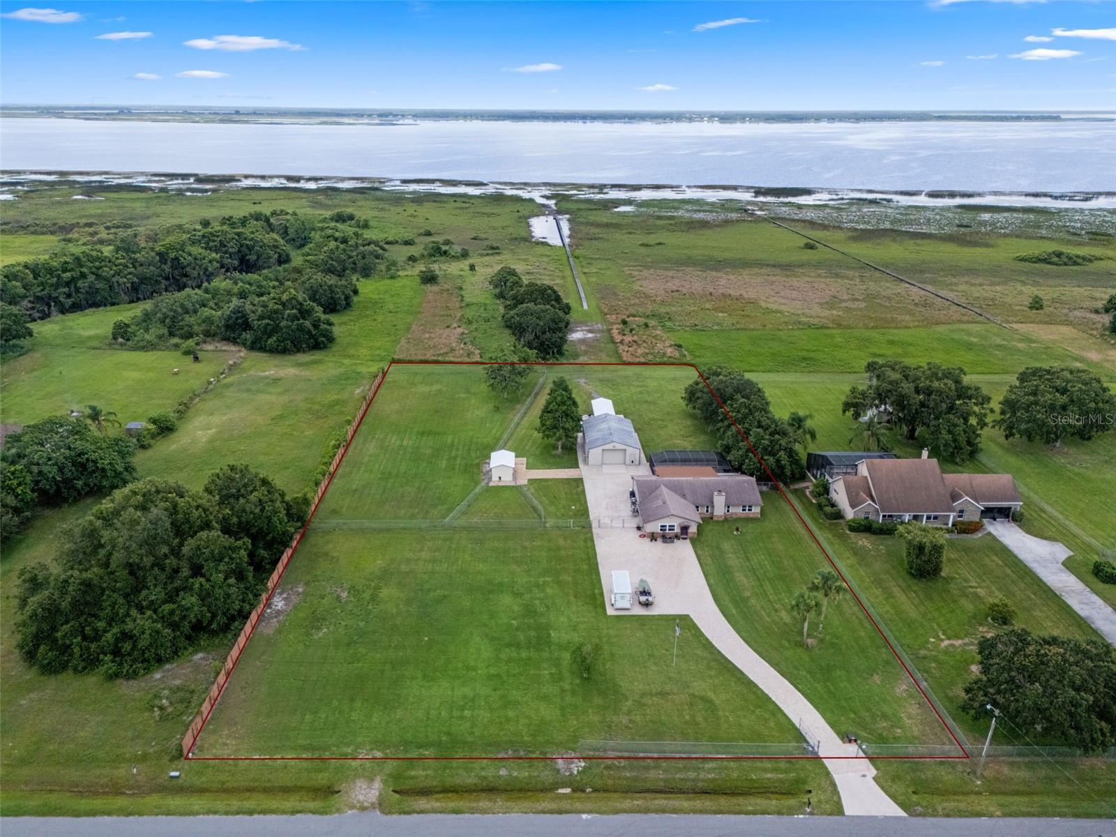 Image 13 of 17 For Lake Tohopekaliga Boulevard