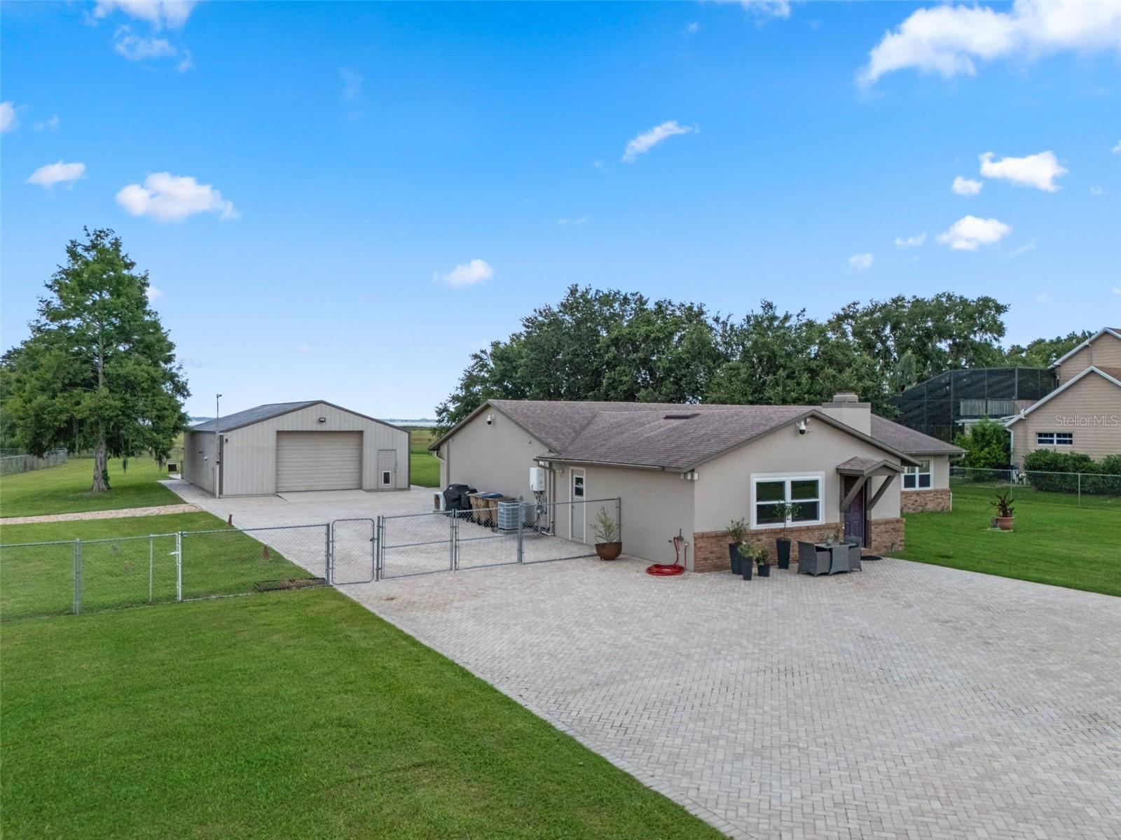 Image 10 of 87 For 2921 Lake Tohopekaliga Boulevard