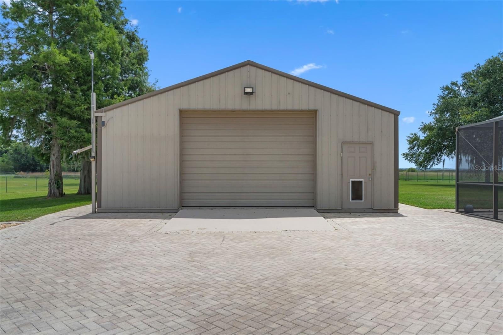 Image 18 of 87 For 2921 Lake Tohopekaliga Boulevard