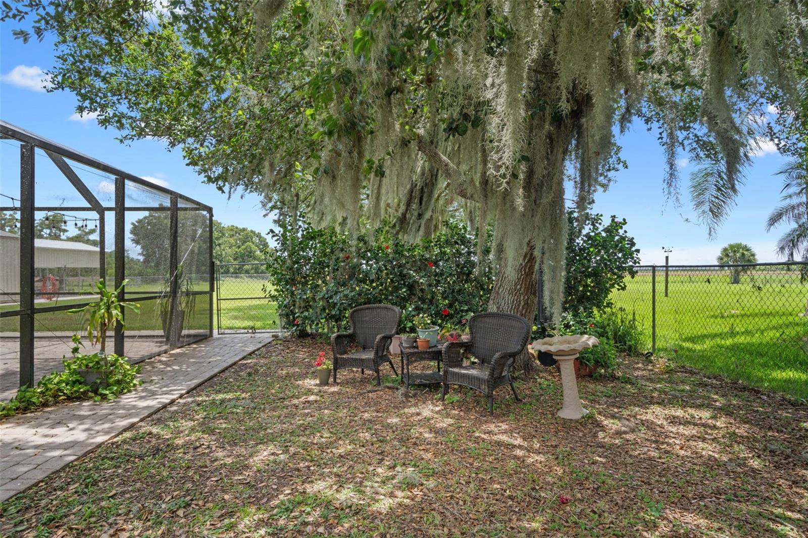 Image 36 of 87 For 2921 Lake Tohopekaliga Boulevard