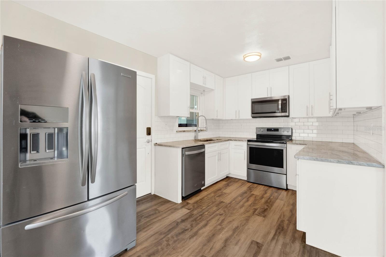 Image 10 of 25 For 1179 Seminole Street