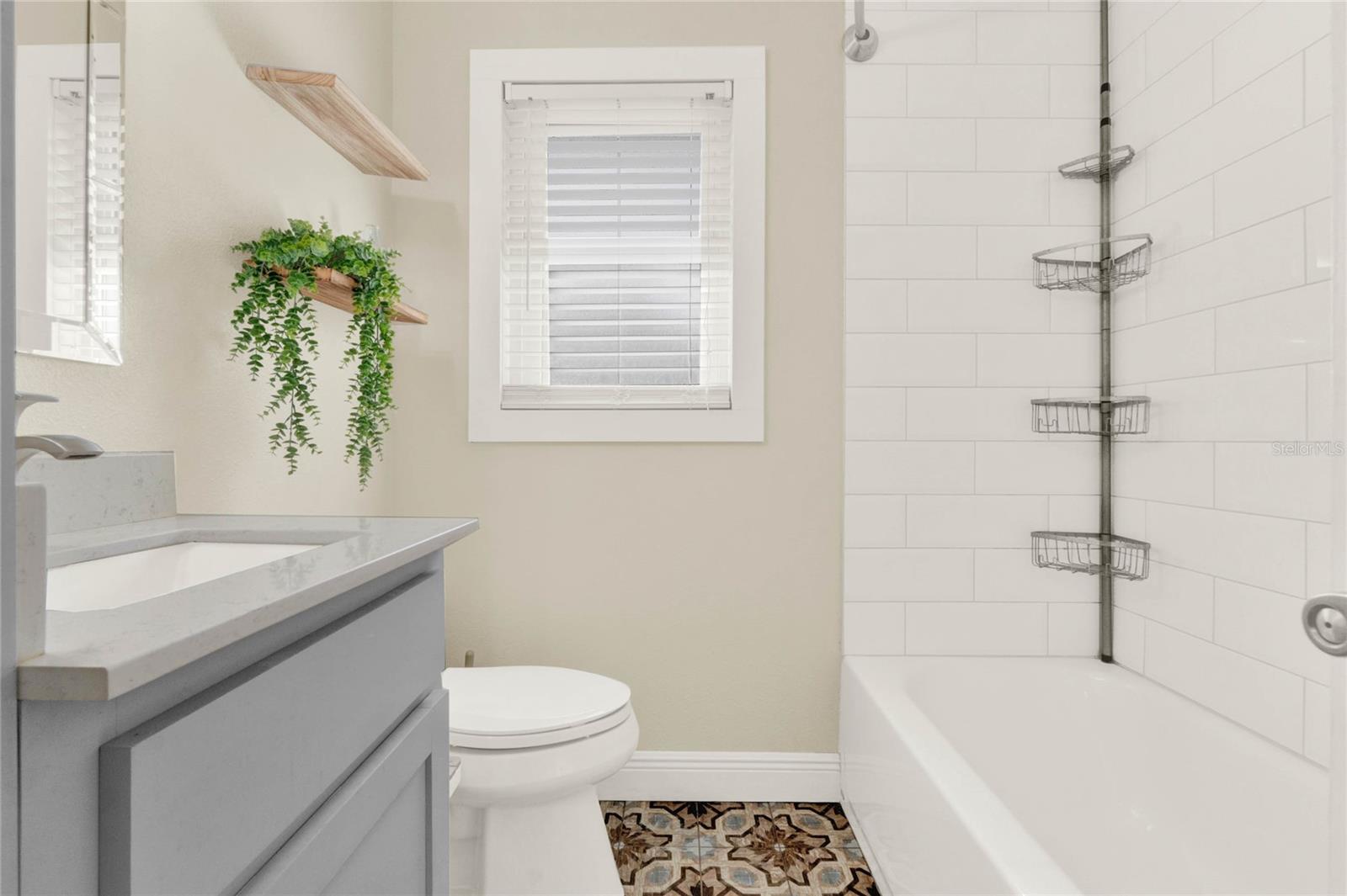 Image 15 of 25 For 1179 Seminole Street