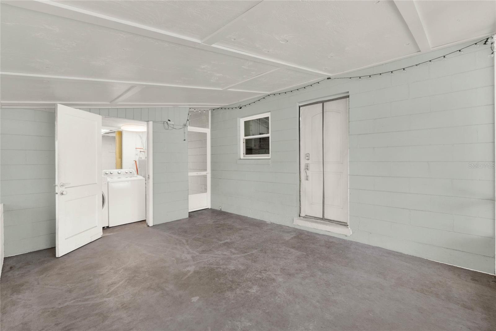 Image 17 of 25 For 1179 Seminole Street