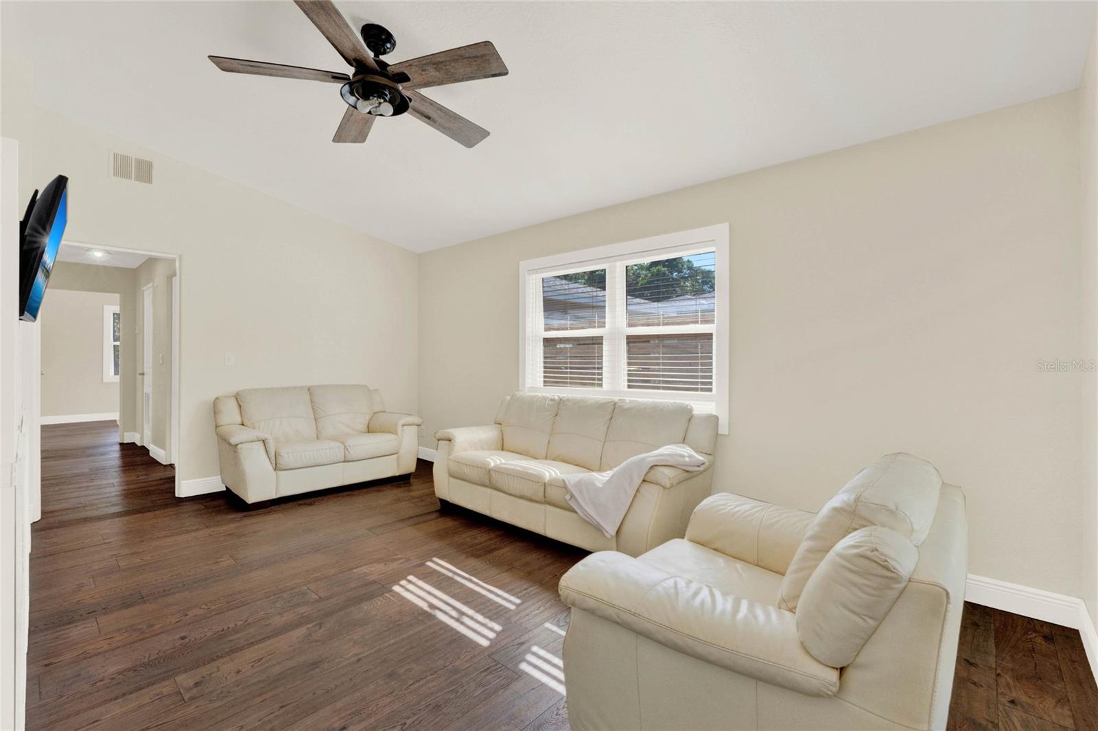 Image 5 of 25 For 1179 Seminole Street