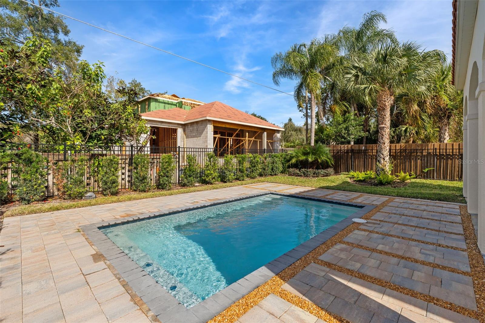 Image 45 of 53 For 1473 Berkshire Avenue