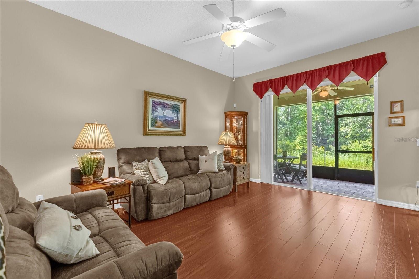 Image 4 of 31 For 9440 Myrtle Creek Lane 1003