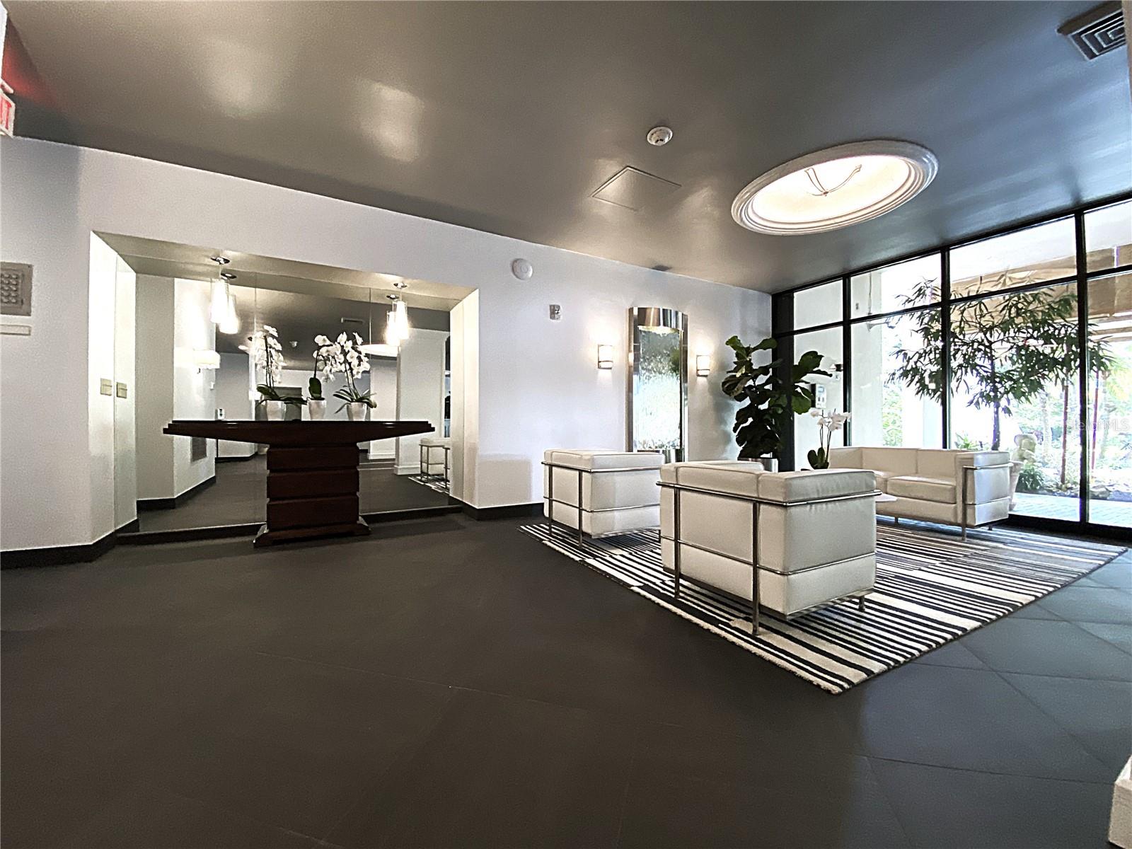 Image 41 of 58 For 2400 Presidential Way 1104