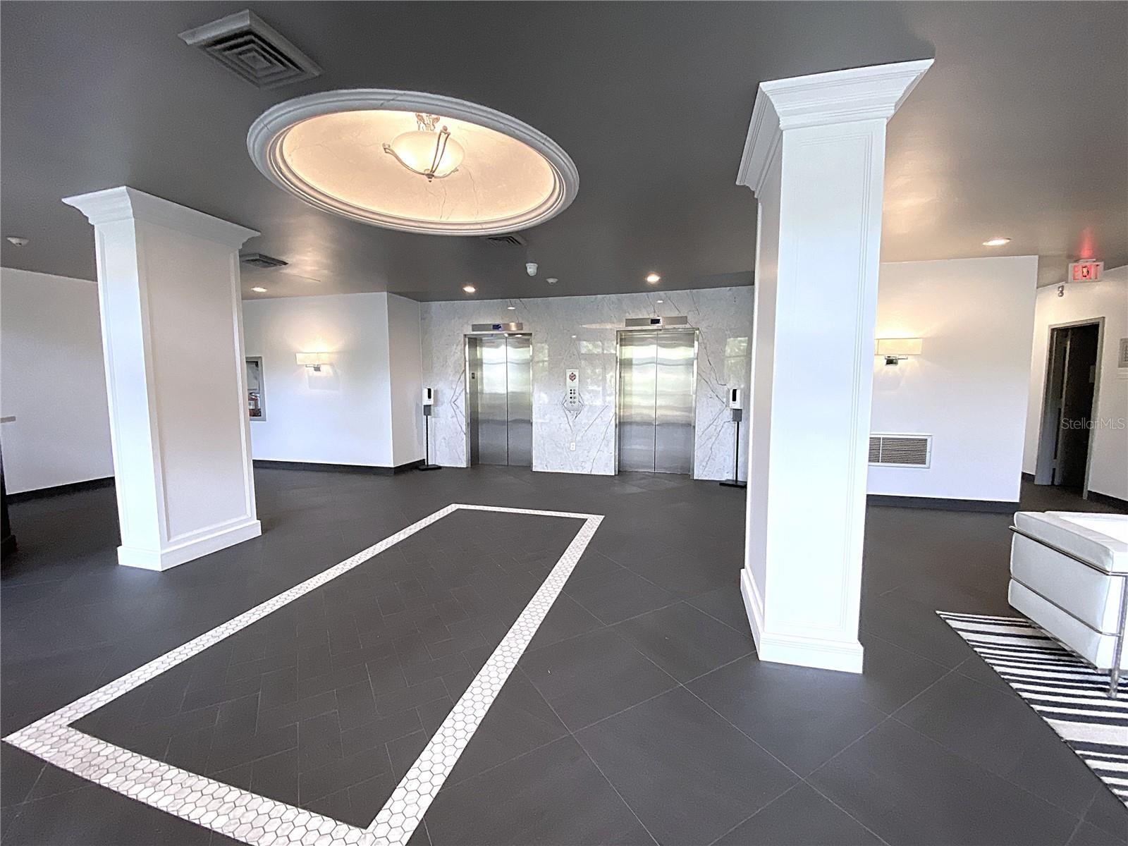 Image 45 of 58 For 2400 Presidential Way 1104