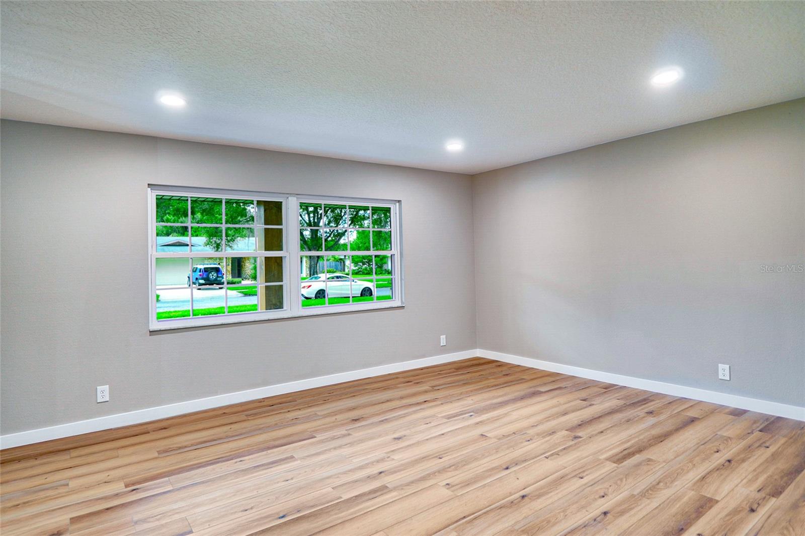 Image 11 of 44 For 5938 Marlberry Drive