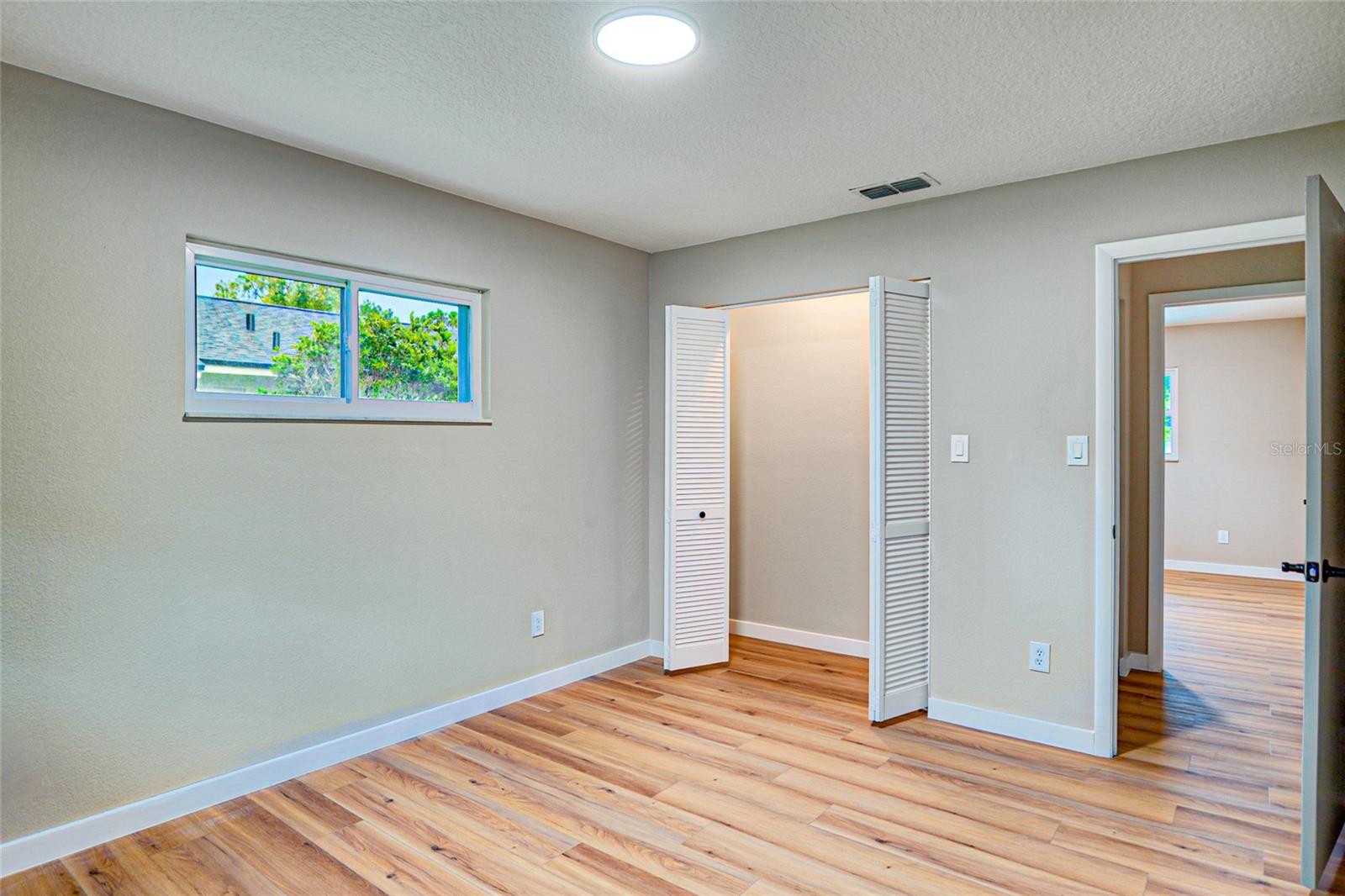 Image 17 of 44 For 5938 Marlberry Drive