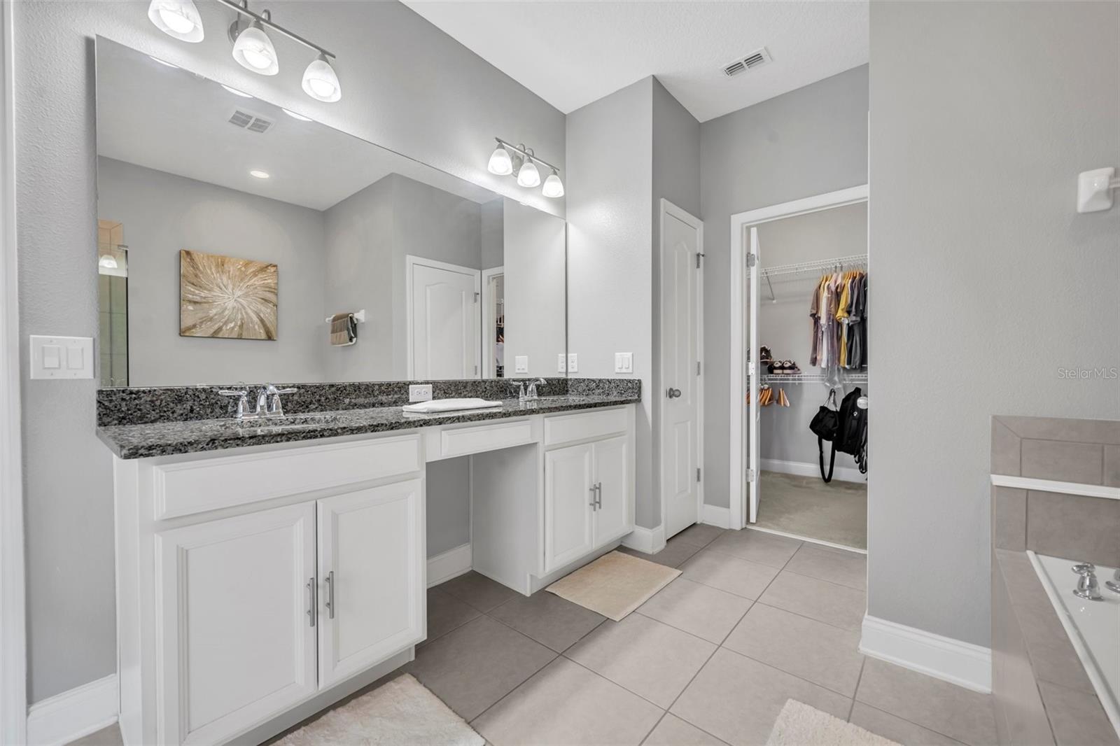 Image 21 of 41 For 3454 Somerset Park Drive