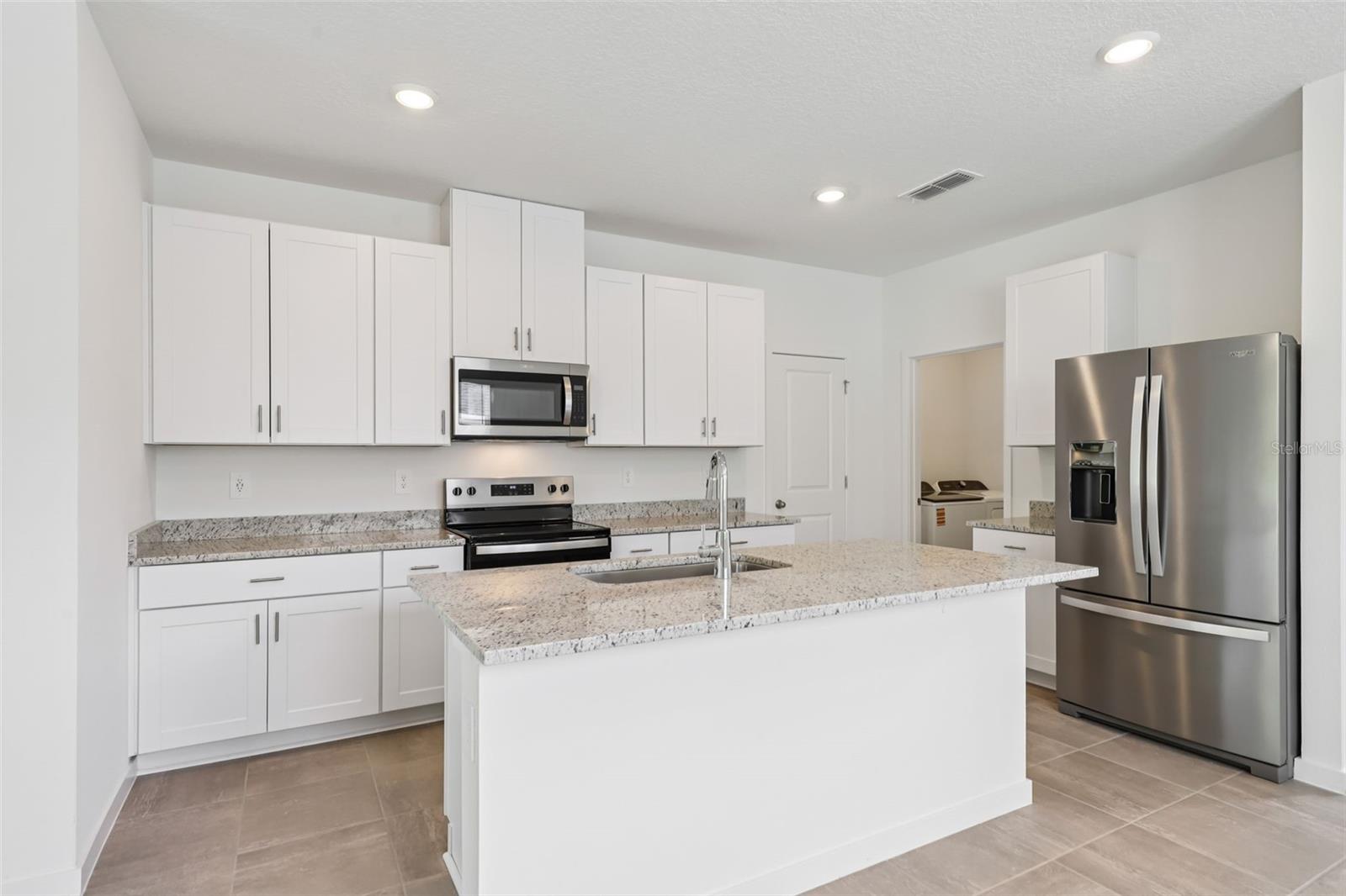 Image 12 of 45 For 38 Derbyshire Drive