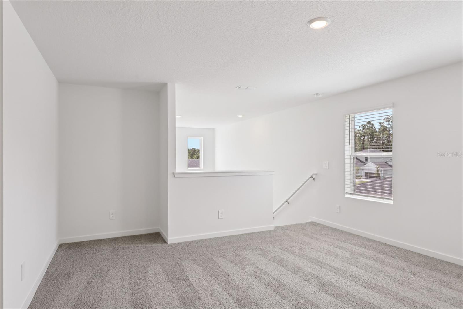 Image 15 of 45 For 38 Derbyshire Drive