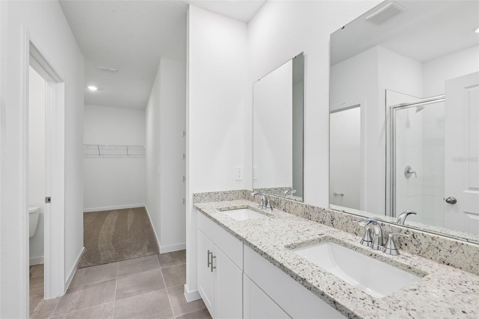 Image 29 of 45 For 38 Derbyshire Drive