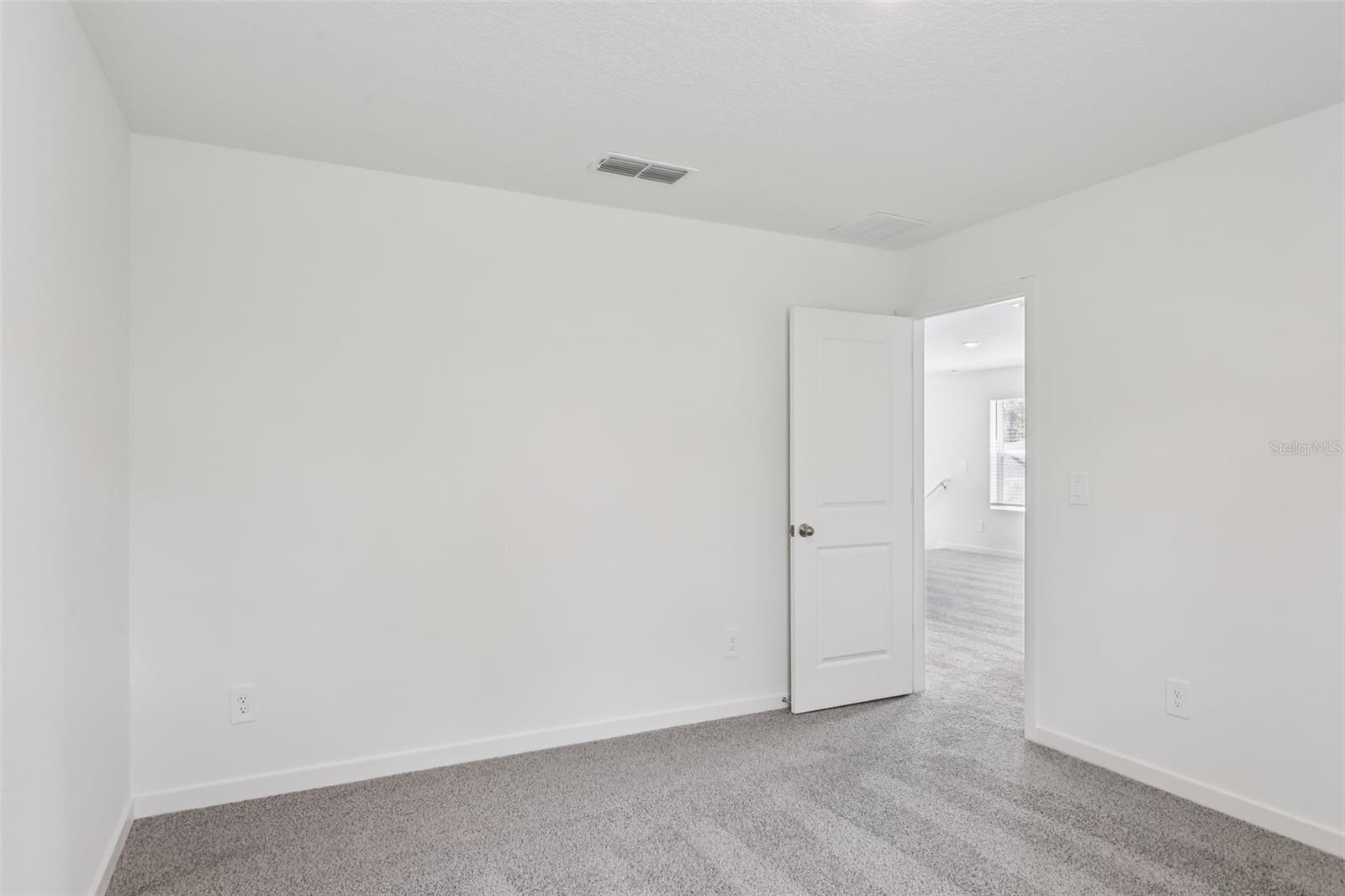 Image 37 of 45 For 38 Derbyshire Drive