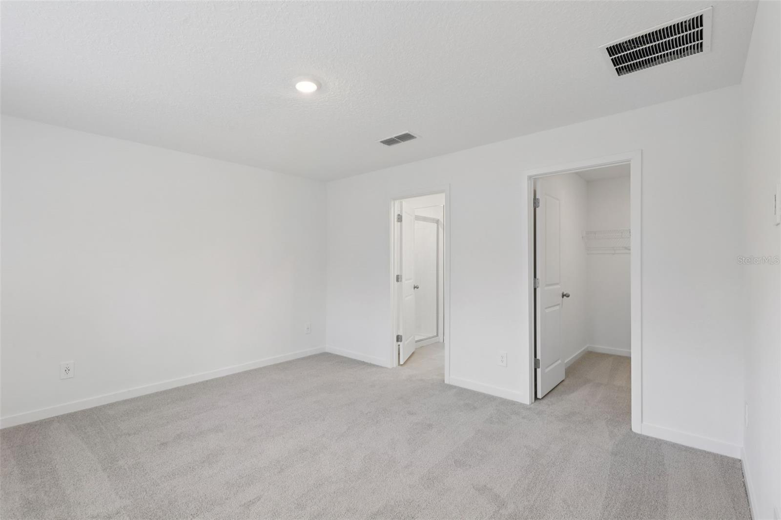 Image 13 of 28 For 23 Dilly Court