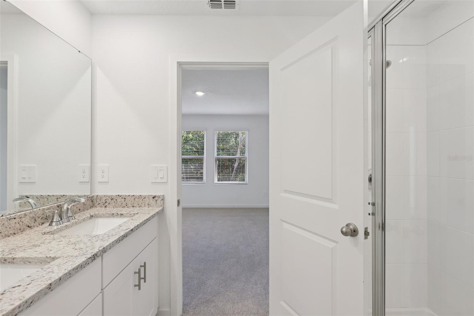 Image 18 of 28 For 23 Dilly Court