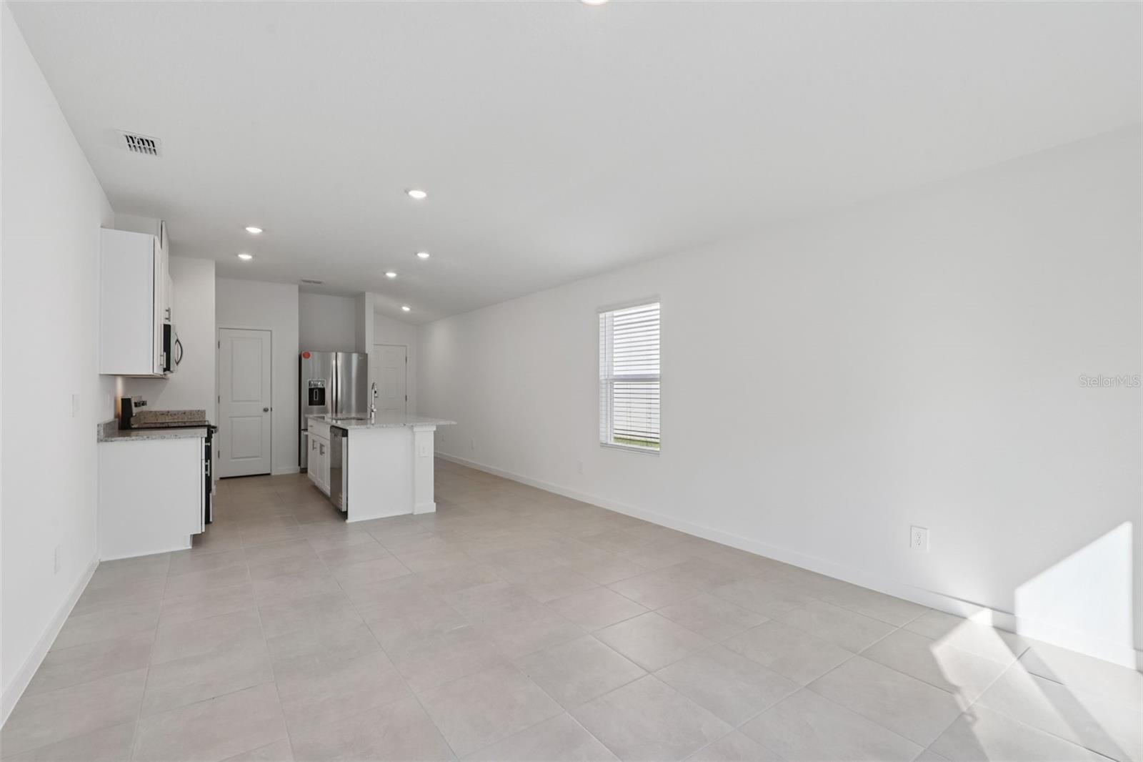 Image 26 of 28 For 23 Dilly Court