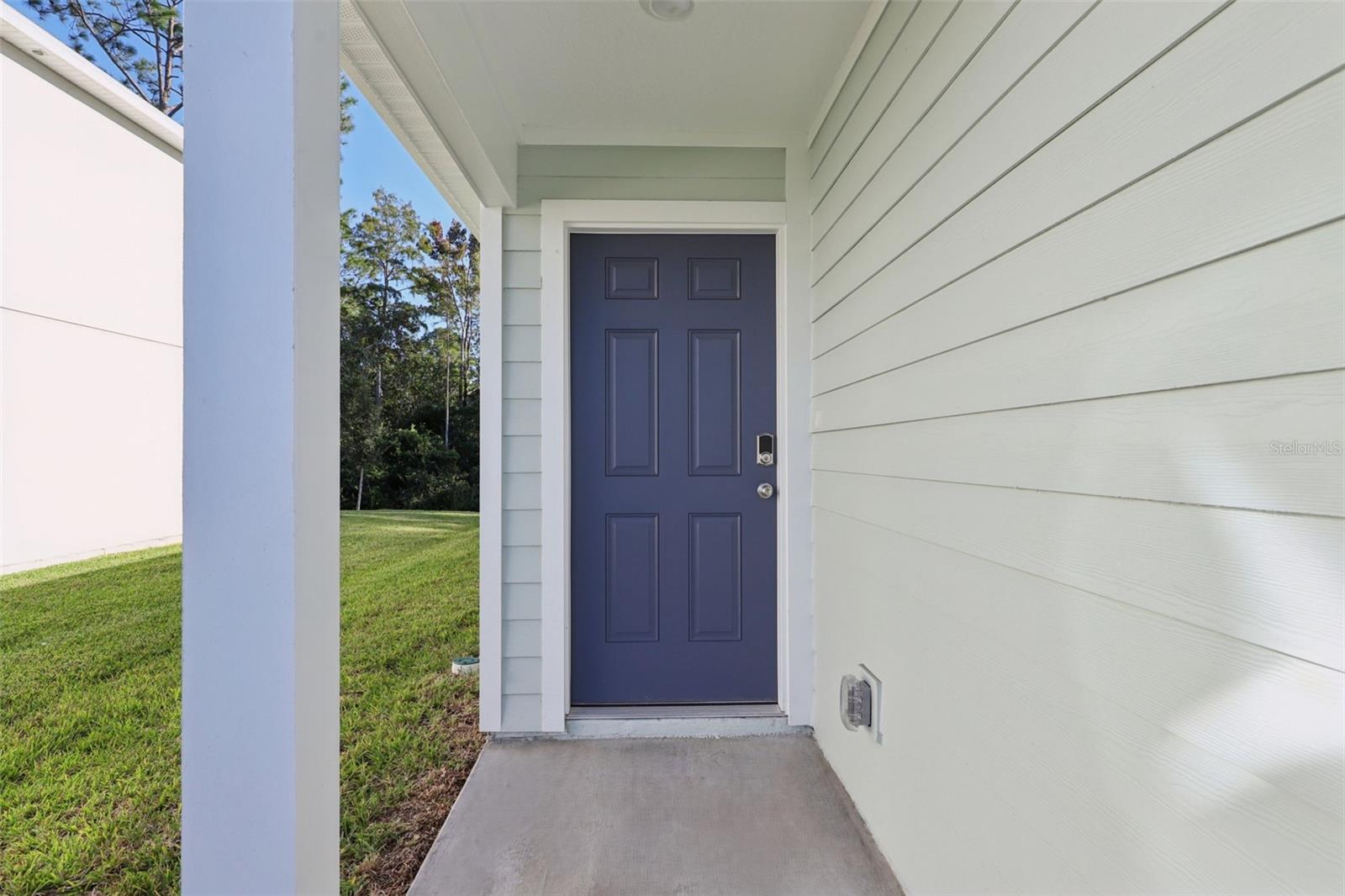 Image 4 of 28 For 23 Dilly Court