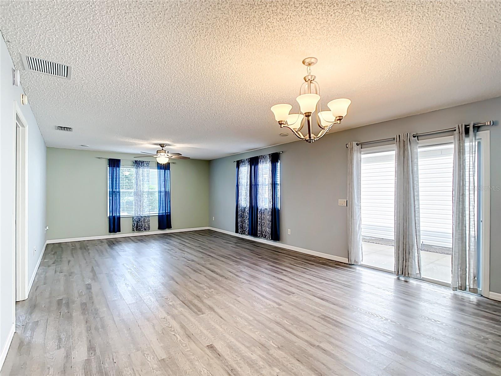 Image 3 of 33 For 9376 175th Pompion Street